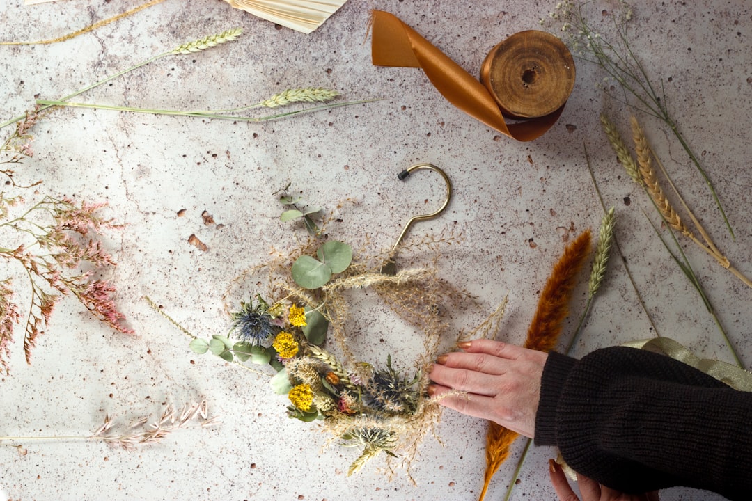 Crafting on a Budget: 10 Creative Ways to Make Beautiful DIY Projects Without Breaking the Bank